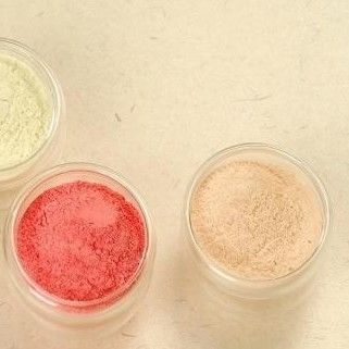 Giá tốt. Bạch / Off trắng bột Urea đúc hợp chất với áp suất đúc thấp trực tuyến