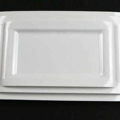 Giá tốt. Bột trắng 30% Melamine Urea Formaldehyd Hiệu suất cơ học tốt trực tuyến